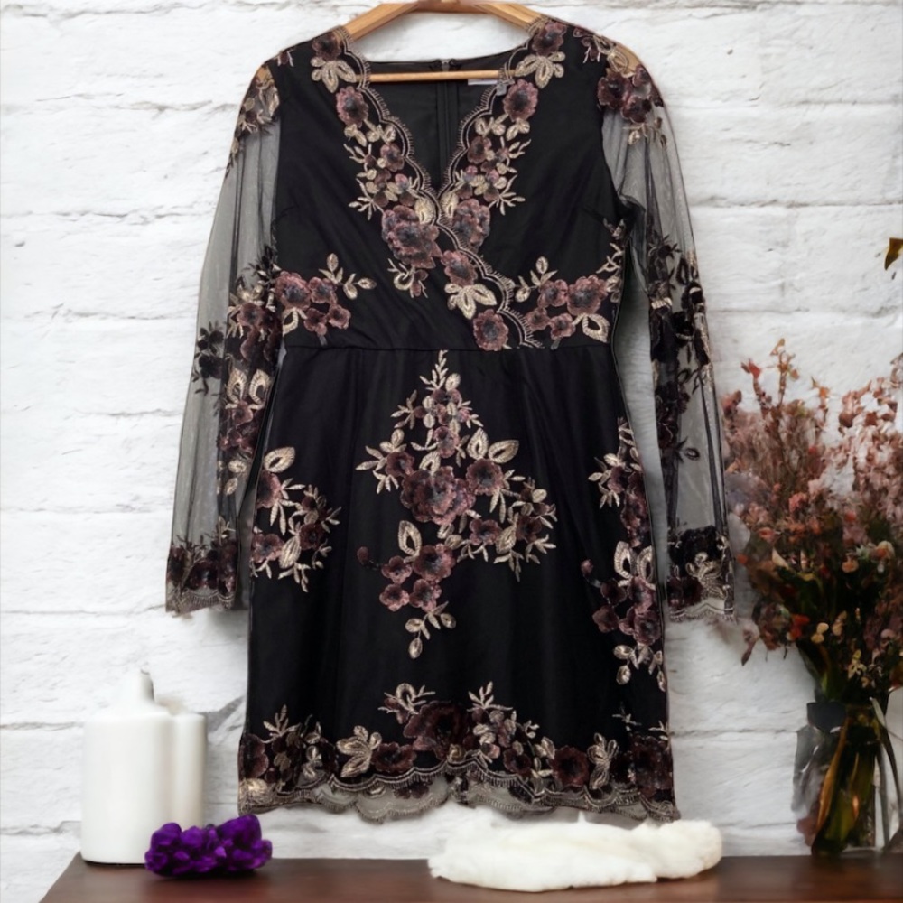 Cupcakes and Cashmere Jansen Floral Sequin Embroidered Mesh Mini Dress Size 6 - Picture 5 of 13